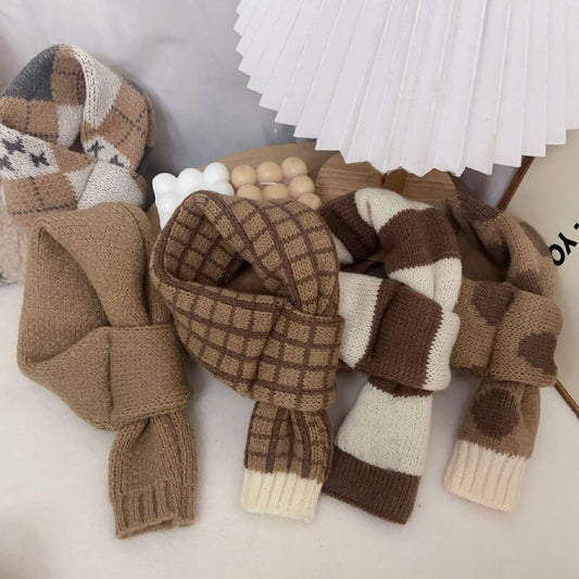 Iropaws Vintage-Style Knitted Warm Pet Scarf 1